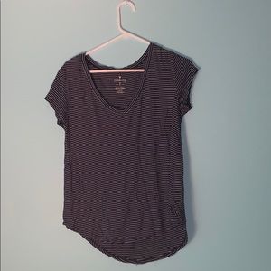 american eagle tee!!